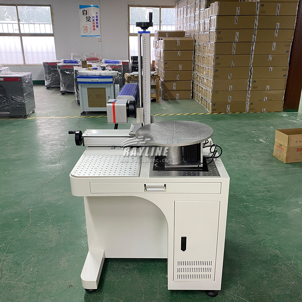 マックス・レイカス ファイバーレーザーマーキングマシン 20 - Fiber Laser Marking Machine 30W のレビューと価格