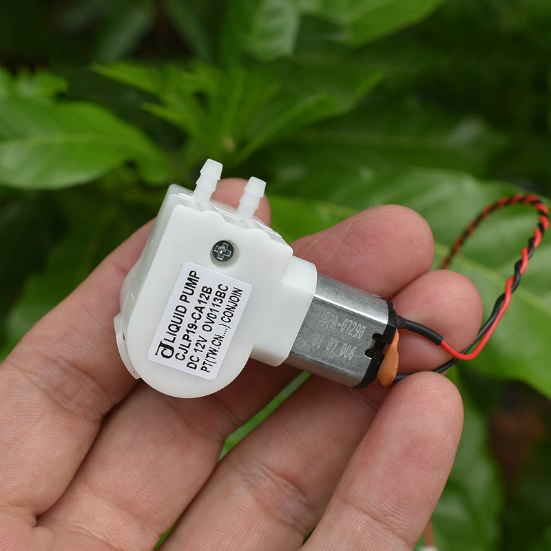 CJLP19-CA12B DC 12V 小流量ペリスタルティ - Mini Peristaltic Pump 12V のレビューと価格